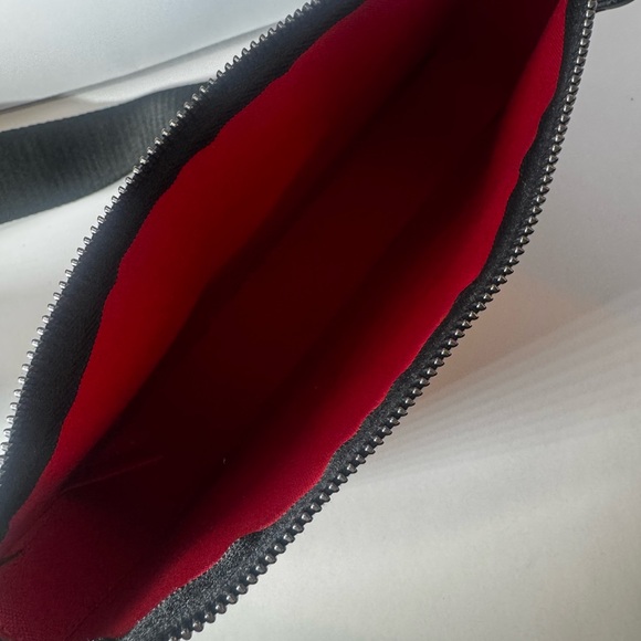 Christian Louboutin Black Crossbody Belt Bag with Red Tag - Picture 5 of 11